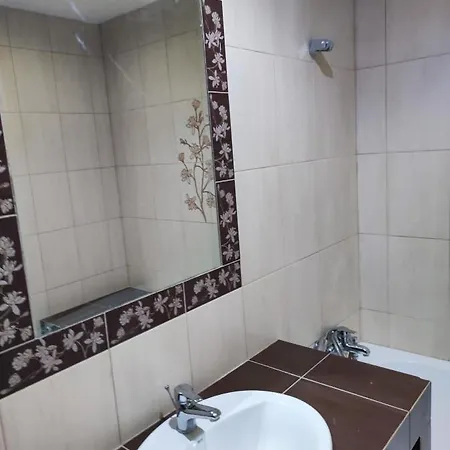 Na Wyszynskiego - Mieszkanie W Centrum Myszkowa Dla Firm I Nie Tylko Apartamento *